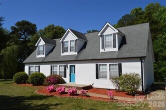 Building Photo - 118 Grain Dr