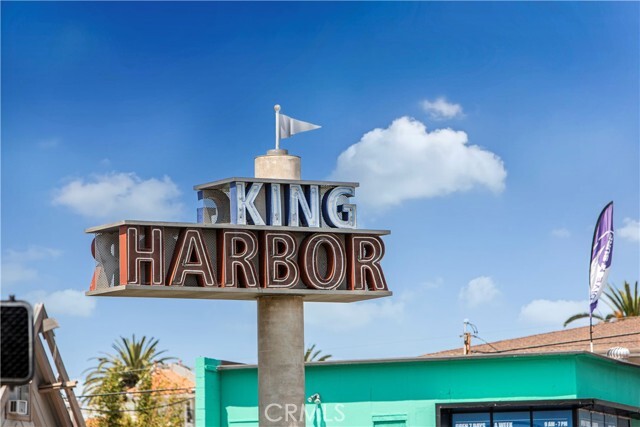 Building Photo - 2209 Carnegie Ln