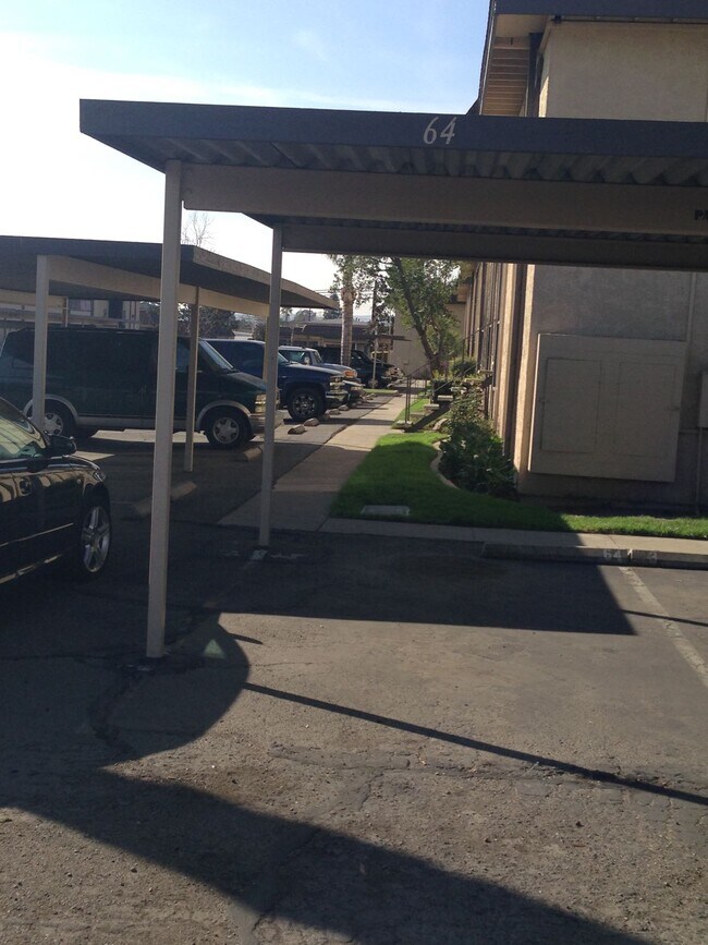 Building Photo - 12835 10th St