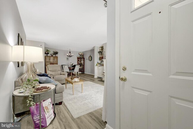 Building Photo - 10205 Ashbrooke Ct