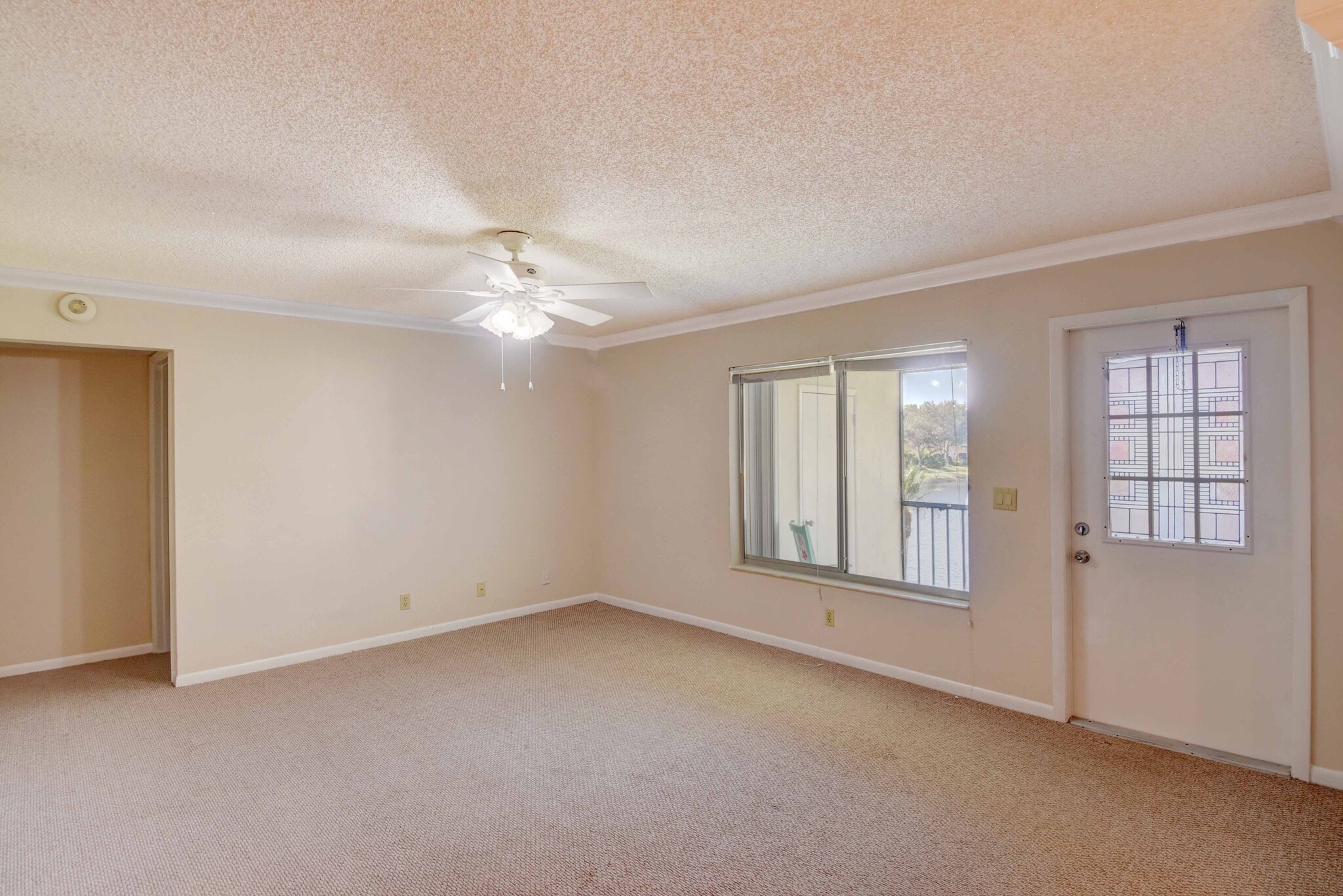 livingroom - 4850 Sable Pine Cir