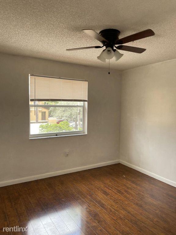 Building Photo - 3 br, 2 bath House - 761 N Pine Island Rd ...