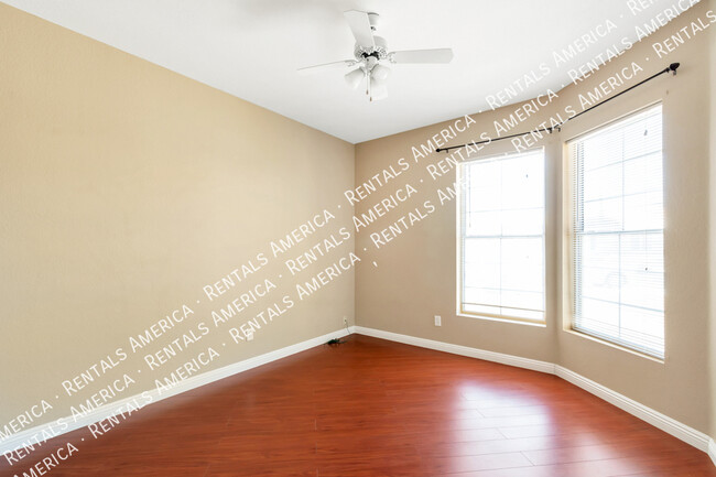 Building Photo - 7165 W Yarbough Dr
