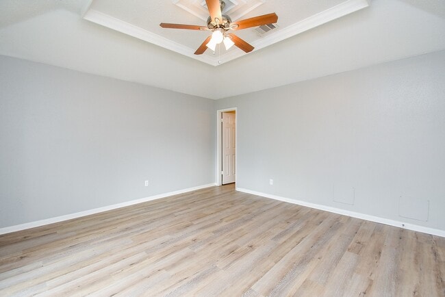 Building Photo - 10319 Tablerock Dr