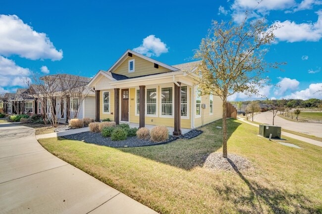 Building Photo - 500 Woodside Trl