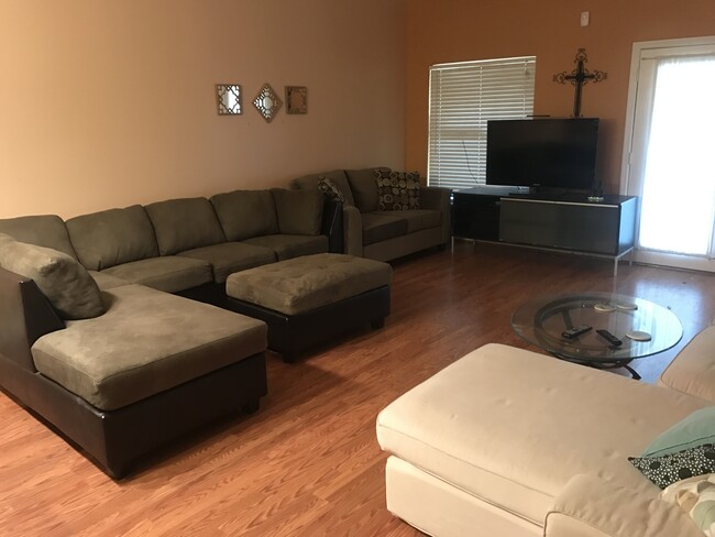 living room - 510 Eaton St