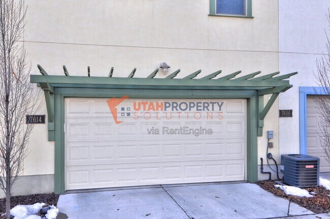 Building Photo - 7614 San Savino Way