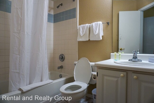 Building Photo - 4140 Enchanted Oaks Cir