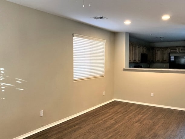 Building Photo - 8232 Wildwood Glen Dr