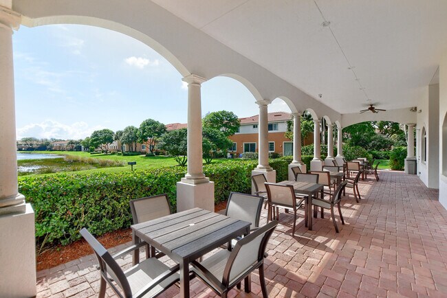 Building Photo - 7406 Briella Dr