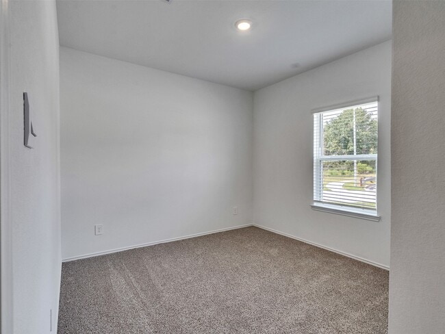 Building Photo - 24863 Springbluff Vly