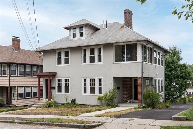 Building Photo - 37-39-39 Lewis Rd