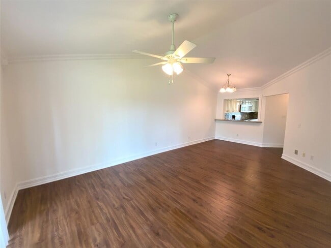 Building Photo - ** REGENCY WOODS ** 3 BED / 2 BATH - CONDO - CARPORT - SOUTH NAPLES - ANNUAL RENTAL