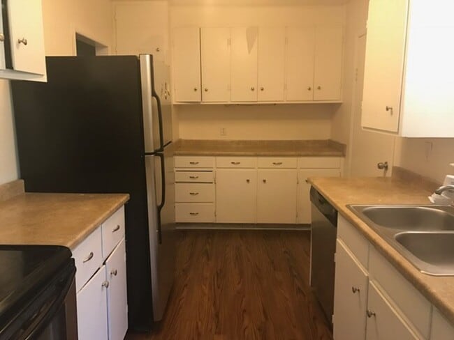 Building Photo - Ranch Style Home in Boulder