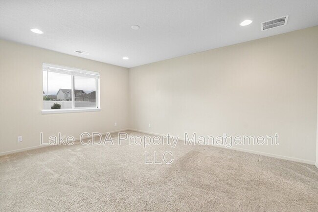 Building Photo - 3995 W Belgrave Wy