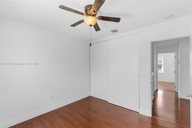 Building Photo - 1445 NW 154th Ln