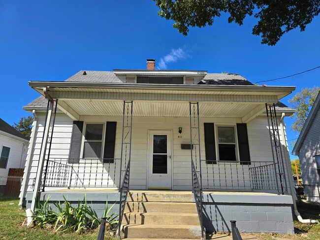 Primary Photo - 3bed/1Bath