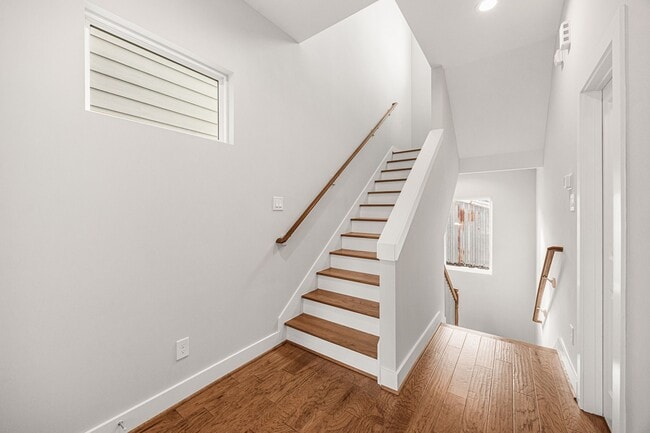 Building Photo - 622 Janisch Rd