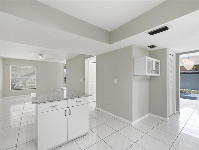Building Photo - 11314 Laurel Crest Ln
