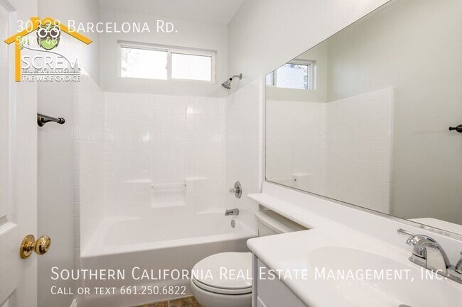 Building Photo - 30328 Barcelona Rd