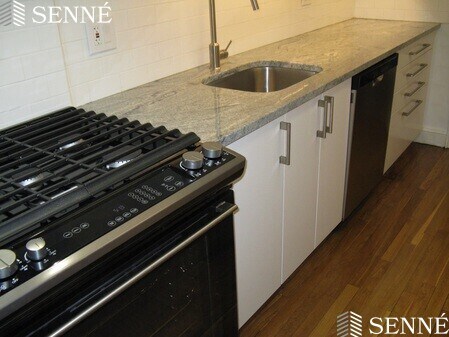 Building Photo - 14 Ware St