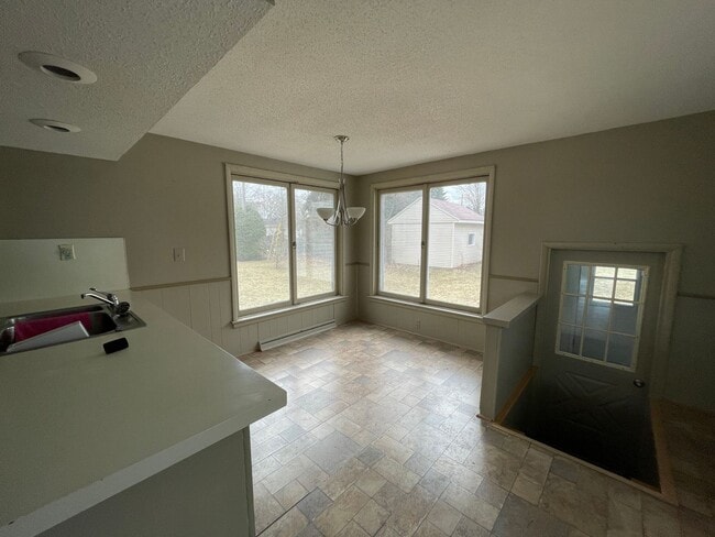 Building Photo - The Sweet Spot in Traverse City