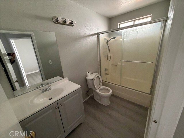 Building Photo - 14605 Woodland Dr