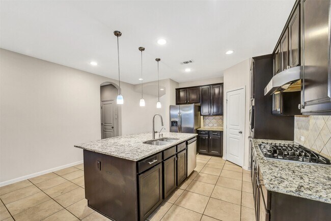 Building Photo - 28514 Jacob Bend Dr