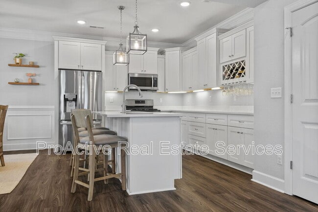 Building Photo - 9575 14th Bay St