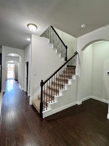 Building Photo - 7514 Sweetwater Ln