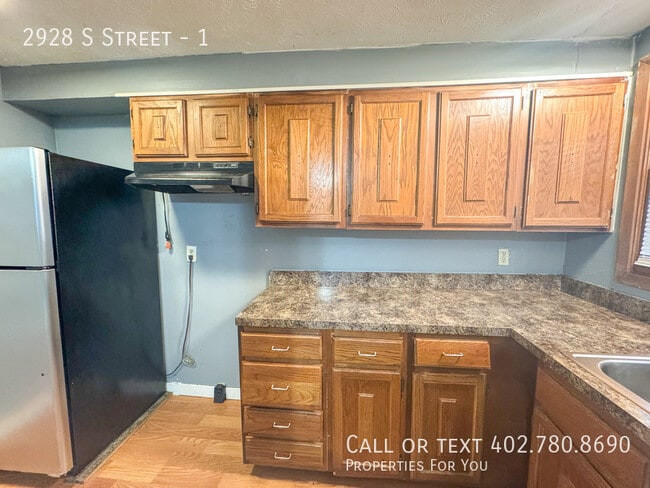 Building Photo - 2928 S Street-1