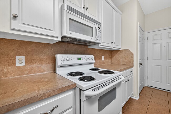 Building Photo - 25222 Boulder Bend Ln