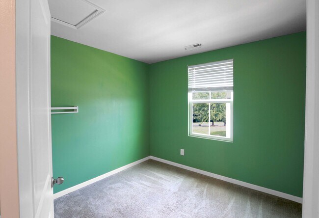 Building Photo - 902 Taybyn Rd
