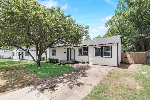Building Photo - 2873 Beasley Dr