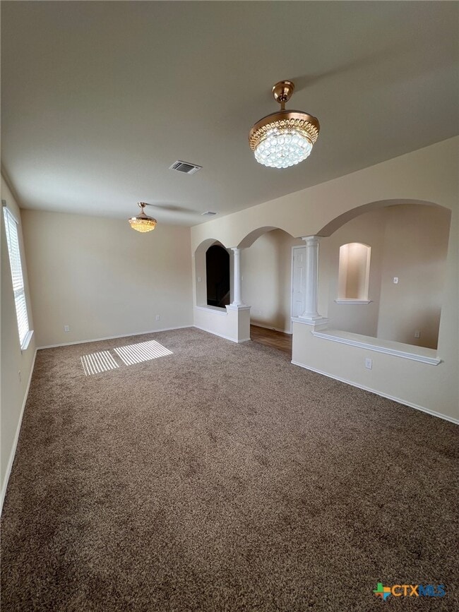 Building Photo - 2520 Dante Ct