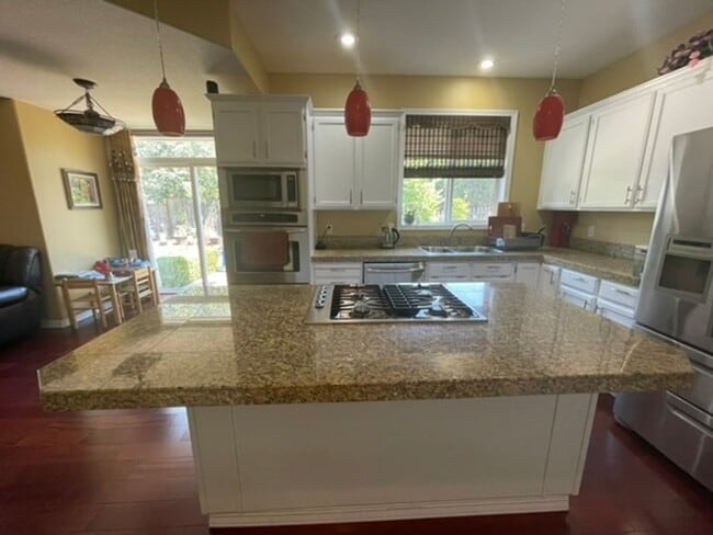 Building Photo - 5534 NW 164th Ave