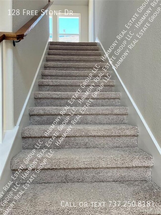 Building Photo - 128 Free Stone Dr