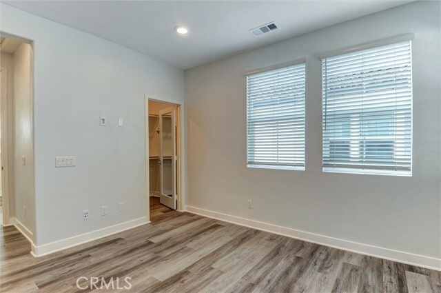Building Photo - 535 Embrook