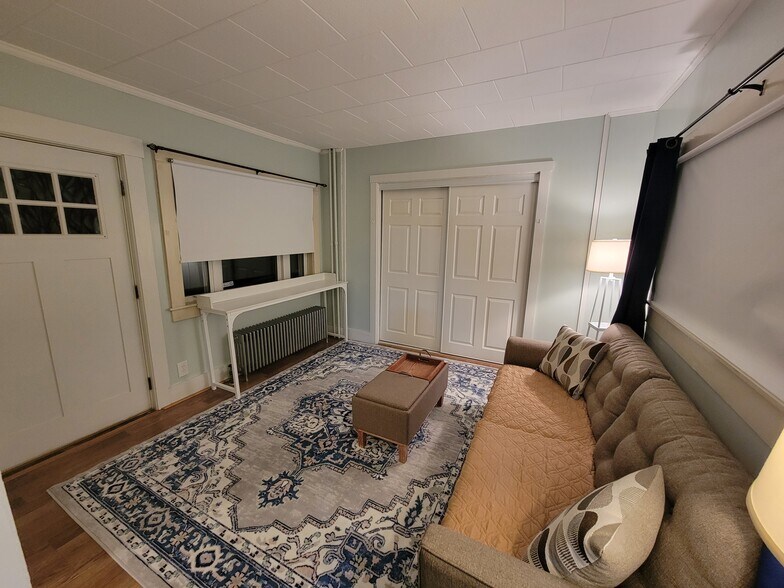 Front Entrance leads to Living Room - 131 Northern Ave