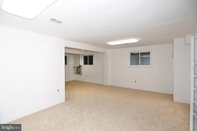 Building Photo - 6308 Marywood Rd