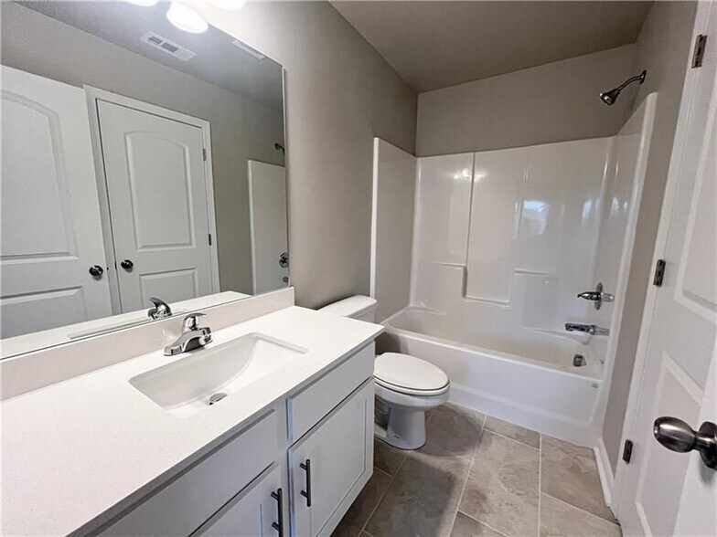 Building Photo - 5495 Rock Place Ct