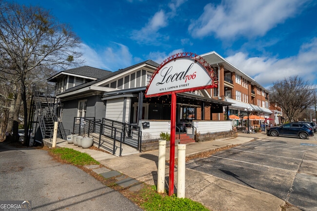 Building Photo - 110 Milledge Terrace