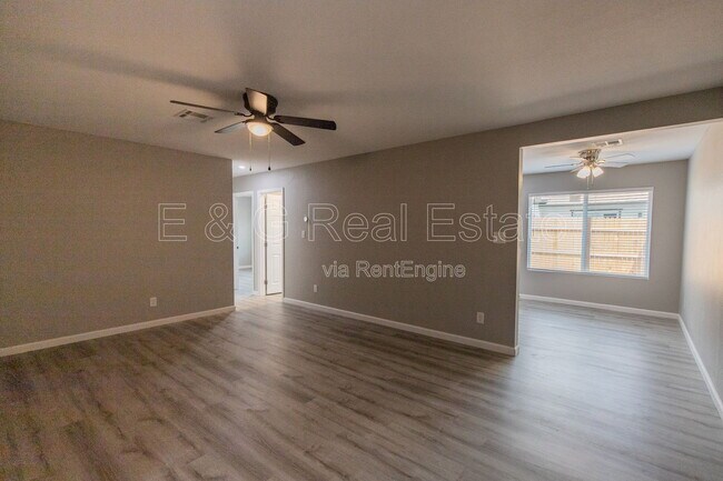 Building Photo - 4644 E Caballero St