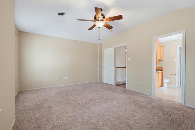 Building Photo - 2110 Keepsake Dr