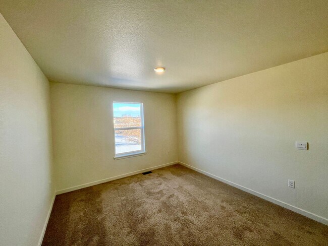 Building Photo - Beautiful Brand New Construction Home In M...