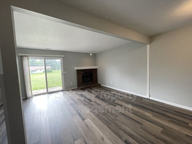 Building Photo - 5434 Evard Rd