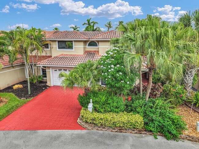 Building Photo - 753 Villa Portofino Cir