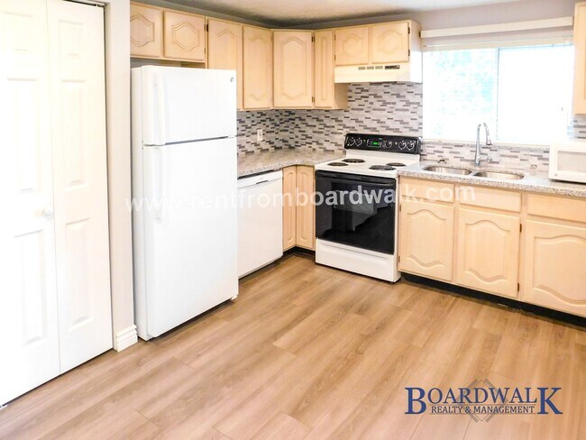 Building Photo - 11644 Brisbane Dr