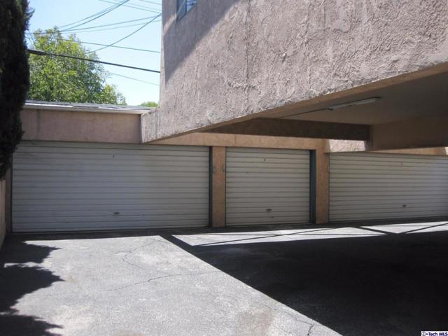 Building Photo - 205 N Buena Vista St