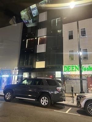 Building Photo - 767 Newark Ave